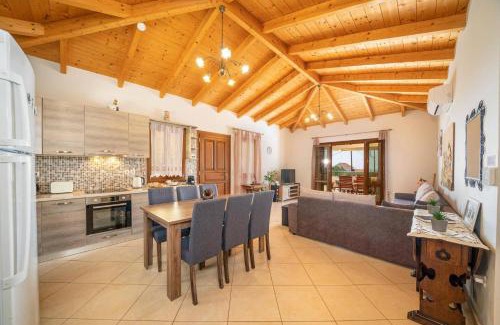Tzamarelata Villa | Villa Annita by Villa Plus