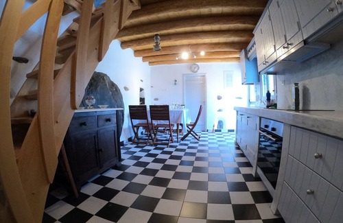 Kampos House | Villa Chrisafo,Ikaria-KamposA traditional mansion,beginning of the 19th century