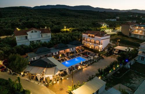 Amoudi Apartment | Villa Corali Apartments Sea Breath & Pool