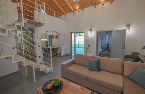 Kefalas Villa | Villa Garifalia with Sauna & Hydromassage
