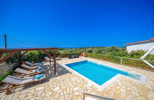 Tzamarelata Villa | Villa Jasmin Fiskardo by Villa Plus