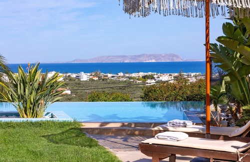 Skotino Villa | Villa Konstantinos - Three Bedroom Villa, Sleeps 6