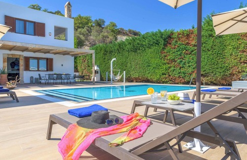 Vlicha Villa | Villa Krini Secret - Three Bedroom Villa, Sleeps 6