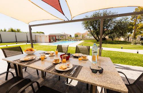 Kineta Villa | Villa Memories