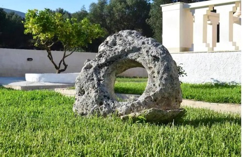 Karavados Villa | Villa 'Moustakias' with Mountain View, Wi-Fi and Air Conditioning