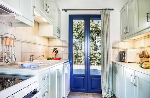 Svoronata Villa | Villa Nissaki - Two Bedroom Villa, Sleeps 4