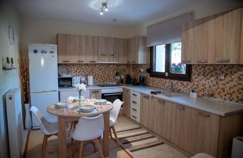 Alexandroupoli Apartment | Villa Olivo