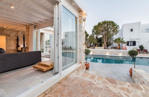 Aliki Apartment | Villa Pela - Ilios