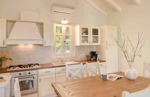 Manganos Villa | Villa Rosepetra in Kefalonia