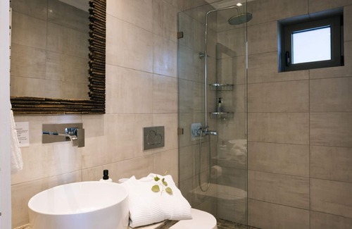 Agia Galini House | Villa Stella Suites