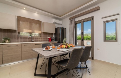 Planos Villa | Villa Vatia 2 - Two Bedroom Villa, Sleeps 6