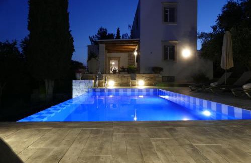 Vori Villa | Villa Vigles