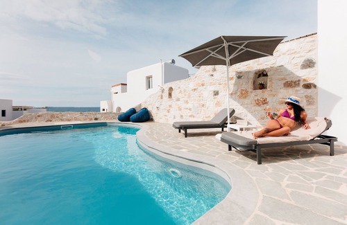 Kastraki Villa | VillaNaxosGr - More Than a Naxian Beach house