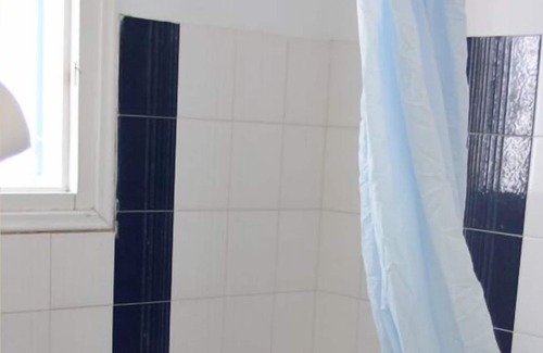 Krotiri House | Villas Georgy (Parikia) House with garden facing the sea