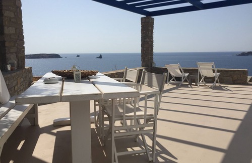 Paros Villa | Waterfront Villa ANTIPAROS