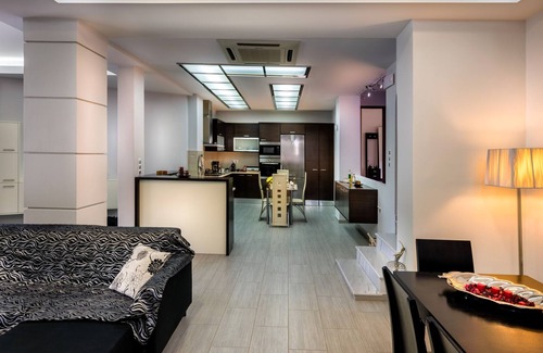 Ferma House | Welcome to Mayla House.