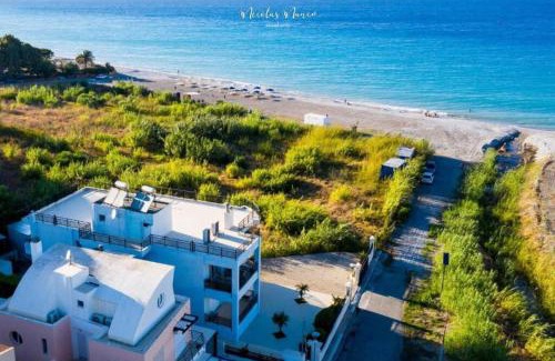 Ialyssos Apartment | White&Blue luxury suites