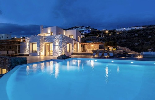 Faros Armenistis Villa | Wonderful Mykonos Villa | Villa Sea Star | 6 Bedrooms | Panoramic Sea Views |.