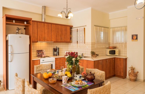 Kolymbari Hotel | Xristinas Apartments