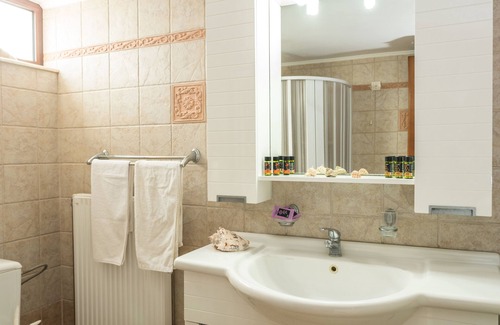 Kolymbari Hotel | Xristinas Apartments