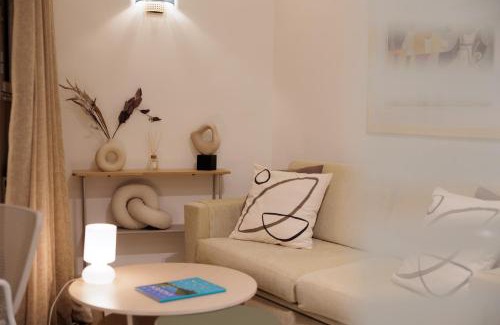 Old Town Apartment | Zampeli Apartment