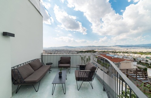 Exarhia Apartment | Zoia House-The Hill no. 2 by JJ Hospitality-