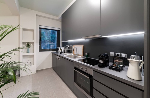 Neapoli Apartment | Zoia House-The Hill no. 4 by JJ Hospitality-