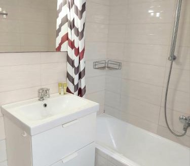 Nea Smirni House | Γωνιακό φωτεινό δωμάτιο