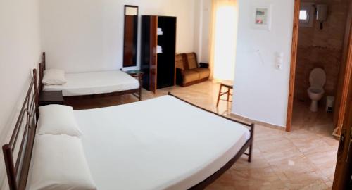 Rovies Apartment | Ενοικιαζόμενα Δωμάτια Γεωργία Σταμούλου