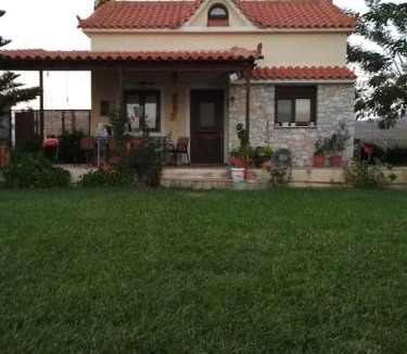 Eresos-Antissa House | Κτήμα Κουρλή
