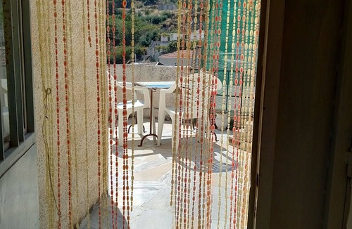 Lastros House | παλαιο σπιτι δυο ανεξαρτητων διαμερισματων