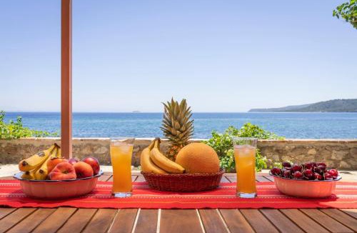 Mantamados House | Το Παλιό Αγγειοπλαστείο Τσκαλαδιό
