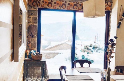Kalavrita House | 100 m² House ∙ 2 bedrooms ∙ 6 guests