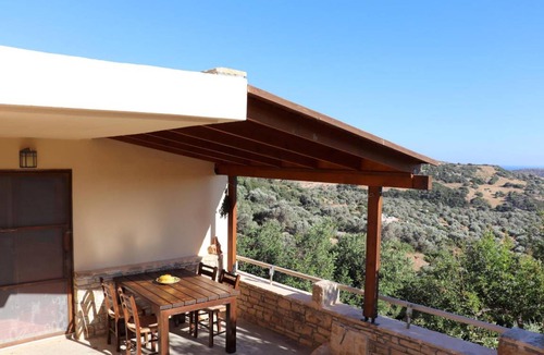 Triopetra House | 100 m² House ∙ 2 bedrooms ∙ 5 guests