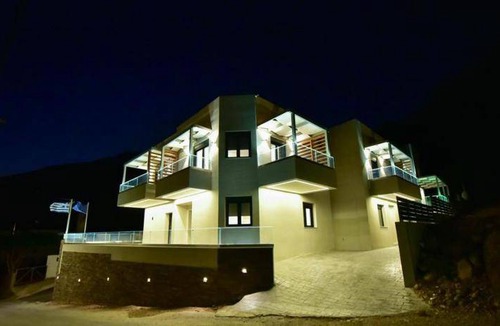 Archanes-Asterousia Resort | 100 m² Resort ∙ 3 bedrooms ∙ 7 guests