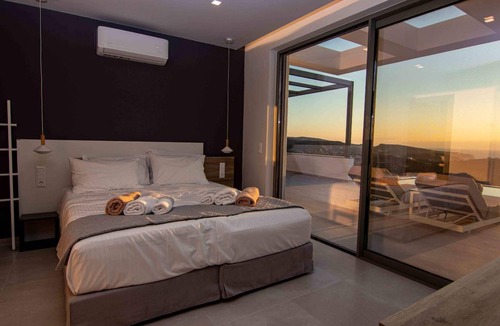 Kamilari Villa | 100 m² Villa ∙ 3 bedrooms ∙ 6 guests