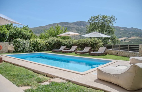 Rethymno Villa | 100 m² Villa ∙ 3 bedrooms ∙ 6 guests