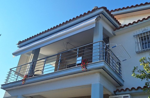 Paralia Mesis House | 100 meters from the blue flag awarded Mesi Beach.