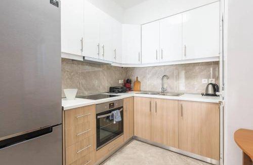 Platia Viktorias Apartment | 105 m² Apartment ∙ 3 bedrooms ∙ 14 guests