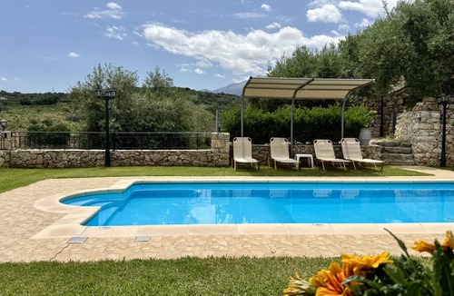 Samonas Villa | 105 m² Villa ∙ 2 bedrooms ∙ 4 guests
