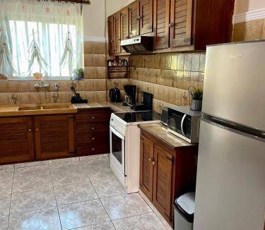 Vatolakkos Apartment | 110 m² Apartment ∙ 3 bedrooms ∙ 6 guests