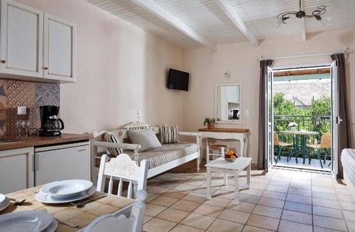 Koutouloufari Apartment | 110 m² Serviced apartment ∙ 4 bedrooms ∙ 127 guests
