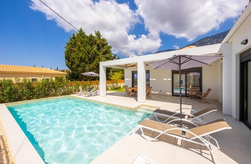 Mousata Villa | 110 m² Villa ∙ 2 bedrooms ∙ 6 guests