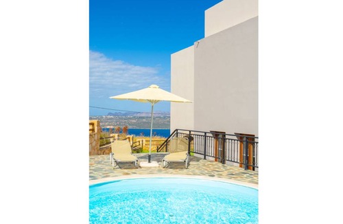 Megala Chorafia Villa | 110 m² Villa ∙ 2 bedrooms ∙ 5 guests