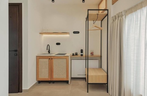 Ioannina Town Centre House | 12 Pyles Living History