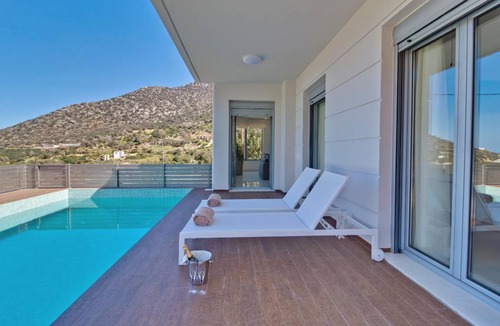 Vlichada House | 120 m² House ∙ 3 bedrooms ∙ 7 guests