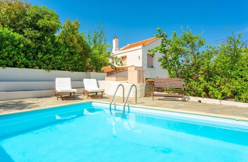 Skopelos Villa | 120 m² Villa ∙ 2 bedrooms ∙ 4 guests