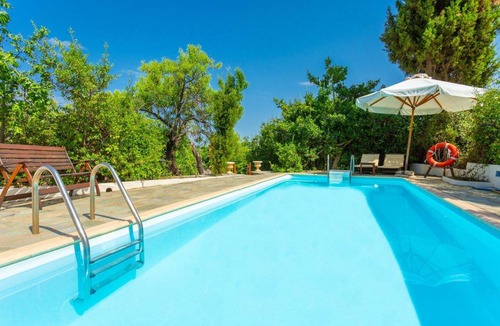 Skopelos Villa | 120 m² Villa ∙ 2 bedrooms ∙ 4 guests