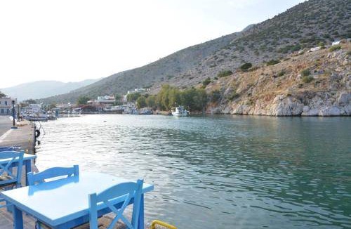 Kalymnos Villa | 120 m² Villa ∙ 2 bedrooms ∙ 6 guests
