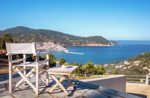 Skopelos Villa | 120 m² Villa ∙ 3 bedrooms ∙ 6 guests